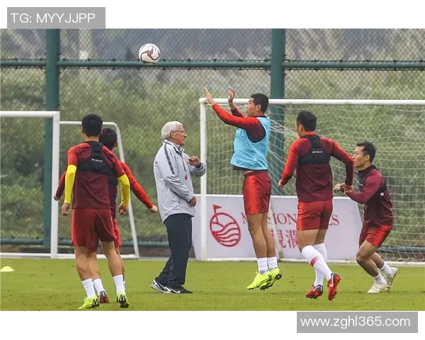 全球足球明星最新排名揭晓谁将登顶世界足坛之巅