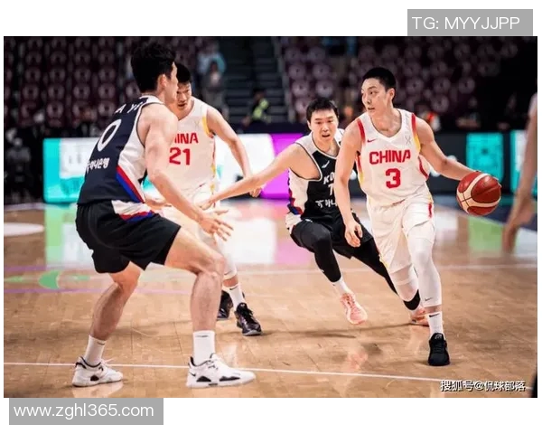 中国男篮迎战乌克兰队全力争胜展现实力与团队精神